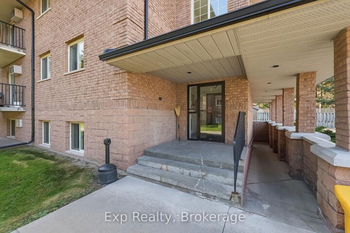 Property Photo: 117 Prince Edward Street 201 ON K0K 1H0