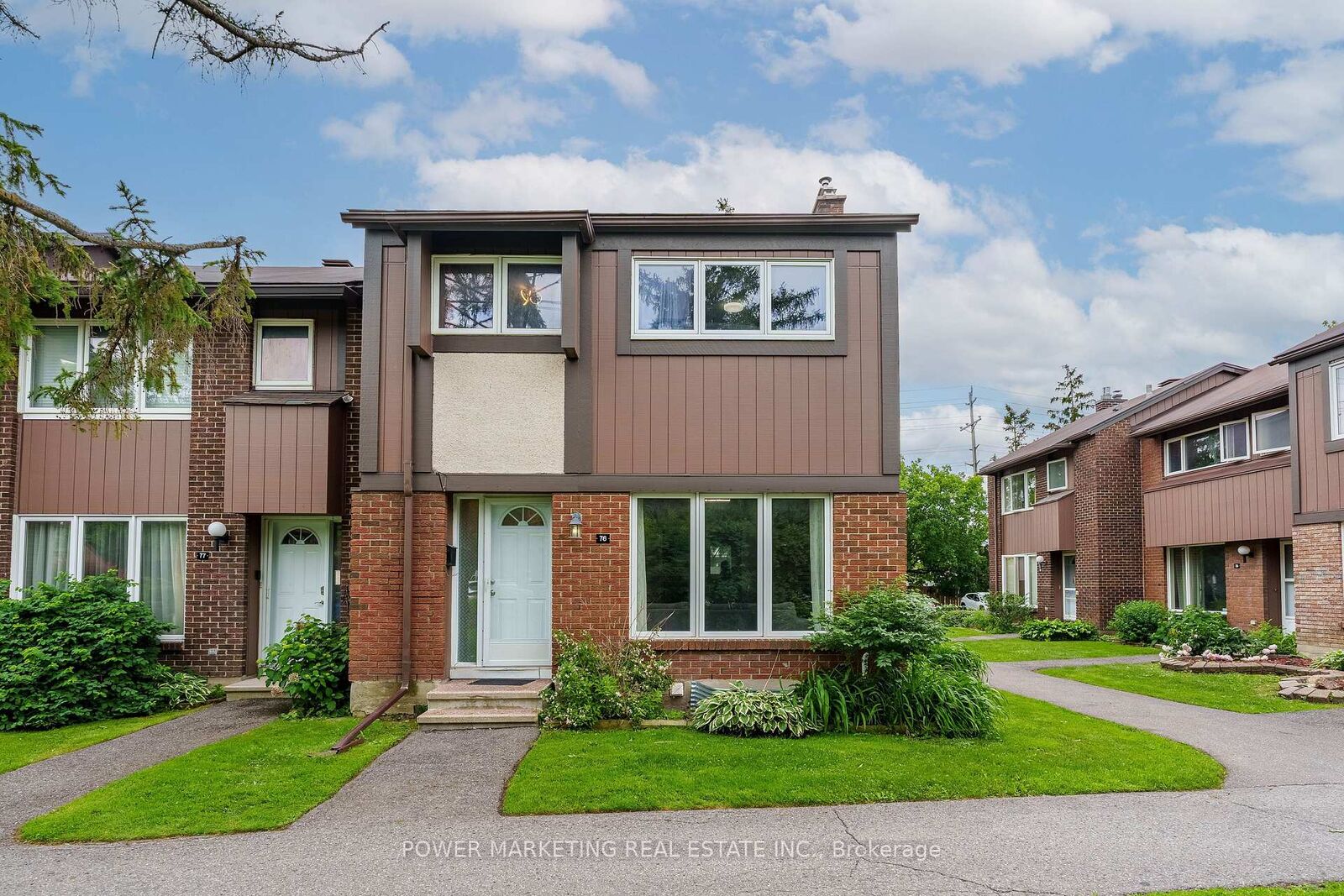 Property Photo:  2111 Montreal Road 76  ON K1J 8M8 