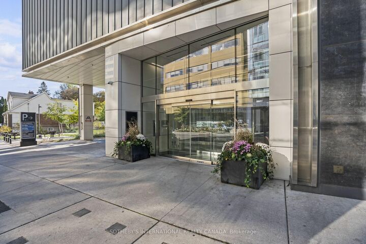 Property Photo: 5 Soudan Avenue 3206 ON M4S 0B1