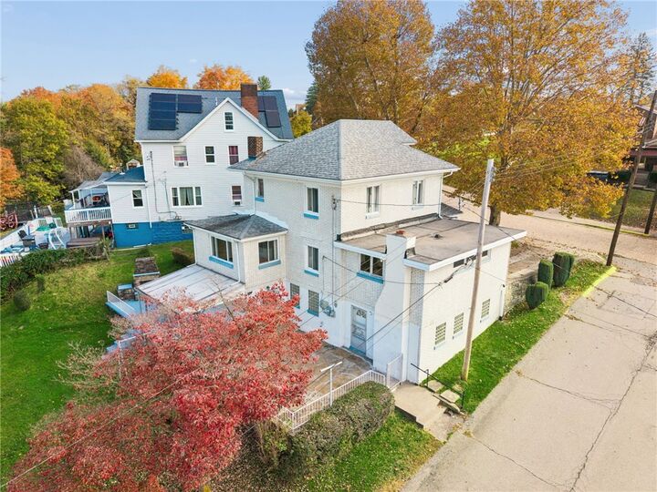 Property Photo: 914 Broadway Ave PA 15035