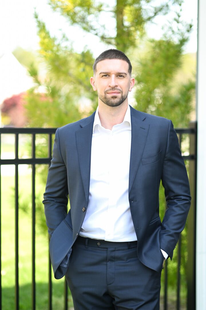 Patrick Piasecki,  in Woodbury, Realty Connect