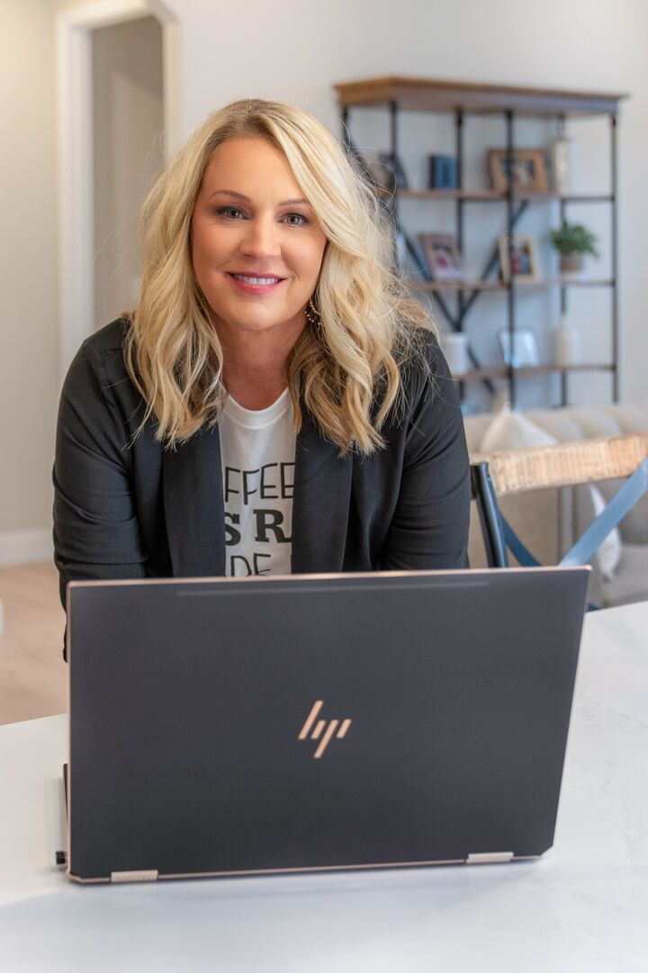 Stacy Deutschmann, Real Estate Salesperson in Saint Louis, Premier Group