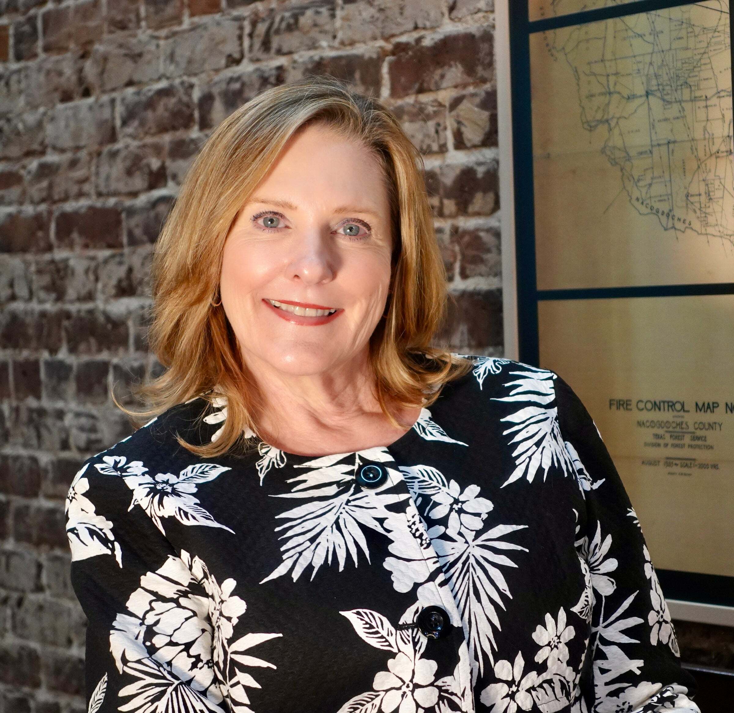 Dawn Bridwell, Real Estate Salesperson in Crockett, Pat Dickey, Realtors