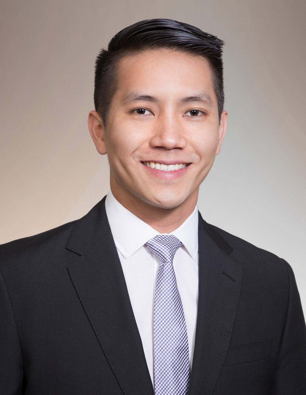 Joshua Mun (RA), Real Estate Salesperson in Honolulu, Advantage Realty