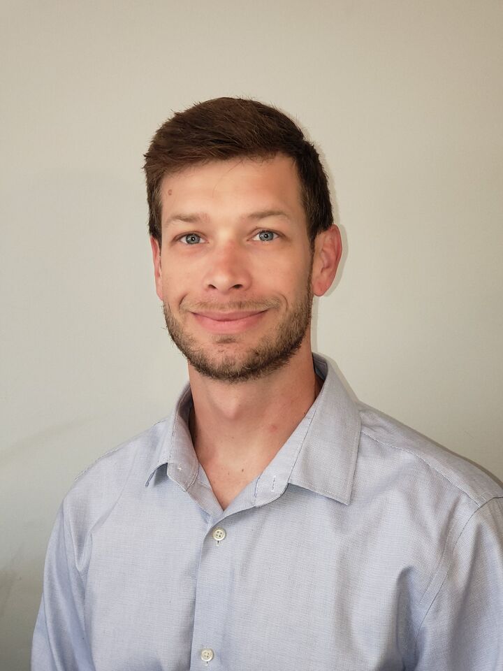 Chris Dessureau,  in Naugatuck, Realty 2000