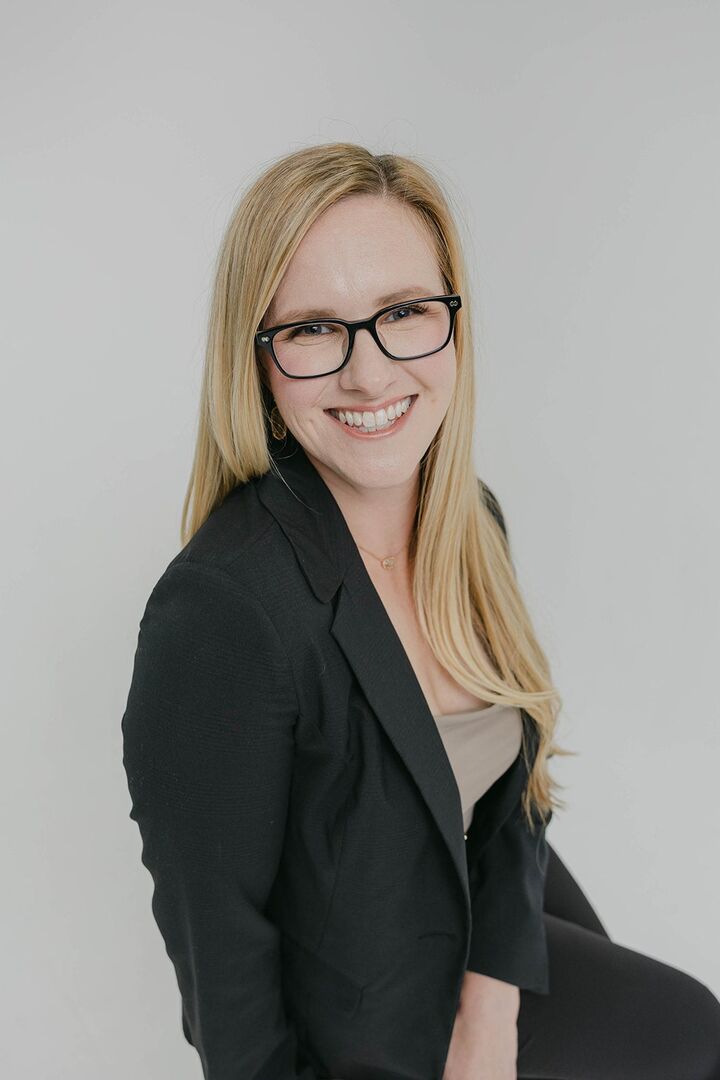 Sarah Lyons, Associate Real Estate Broker in Fort Worth, Judge Fite Company