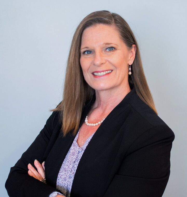 Denise Pagano, Real Estate Salesperson in Saint Louis, Premier Group