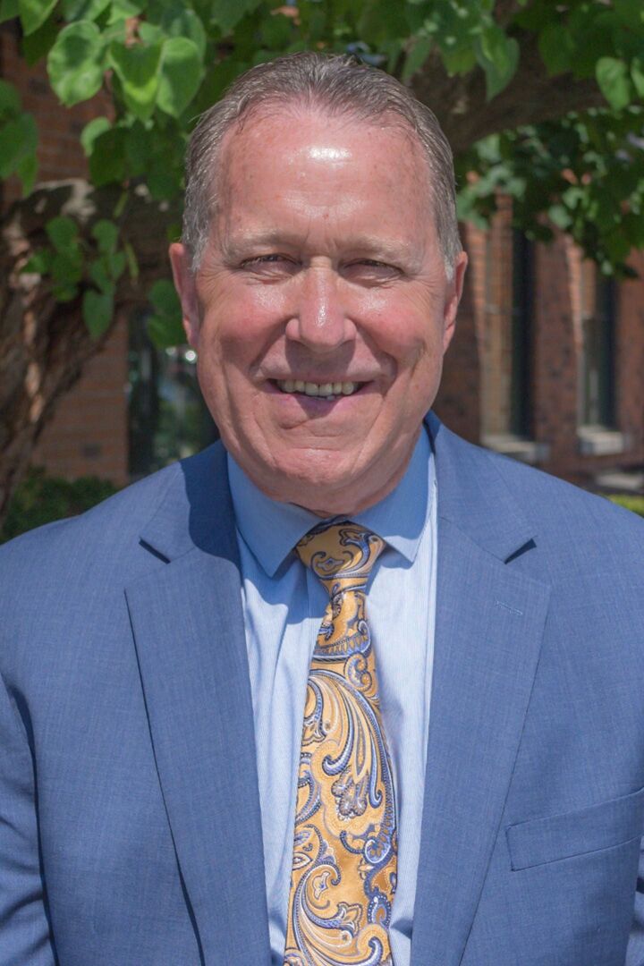 James Addison, Associate Real Estate Broker in Grosse Pointe Farms, Professionals