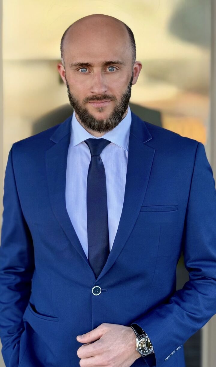 Alex Anderson,  in Vancouver, Windermere