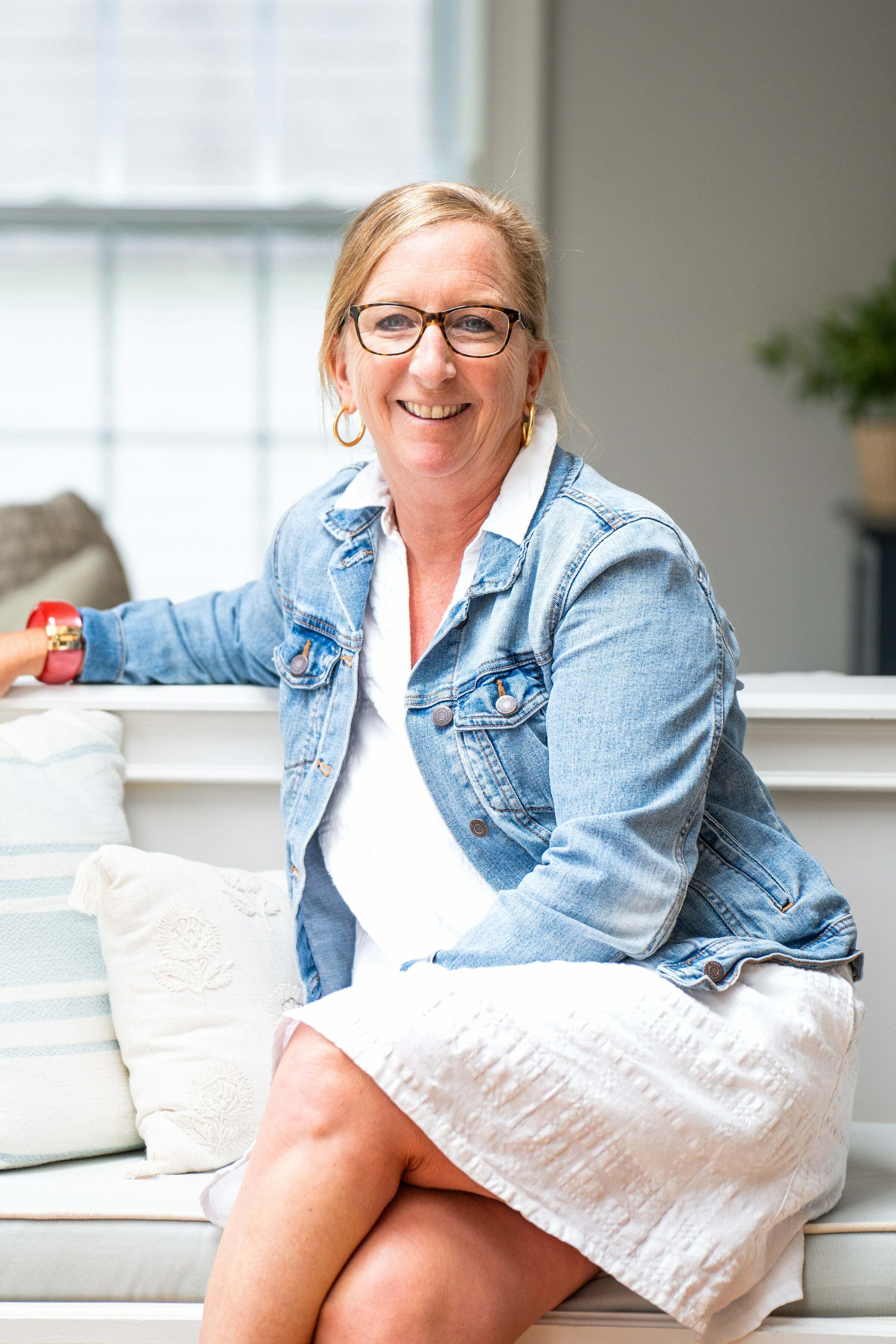 Carolyn Nolan, Real Estate Salesperson in Barrington, Mott & Chace