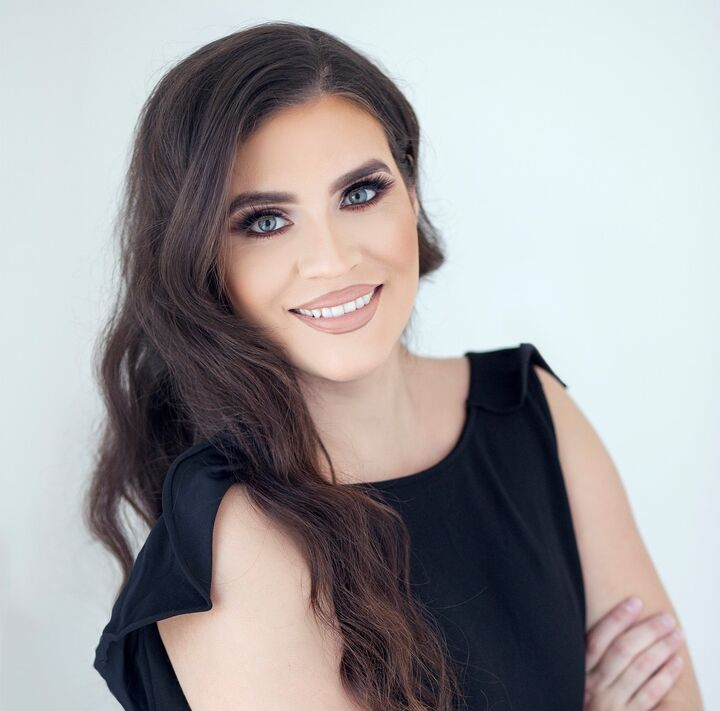 Lidia Lovera, Real Estate Salesperson in Hemet, Masters