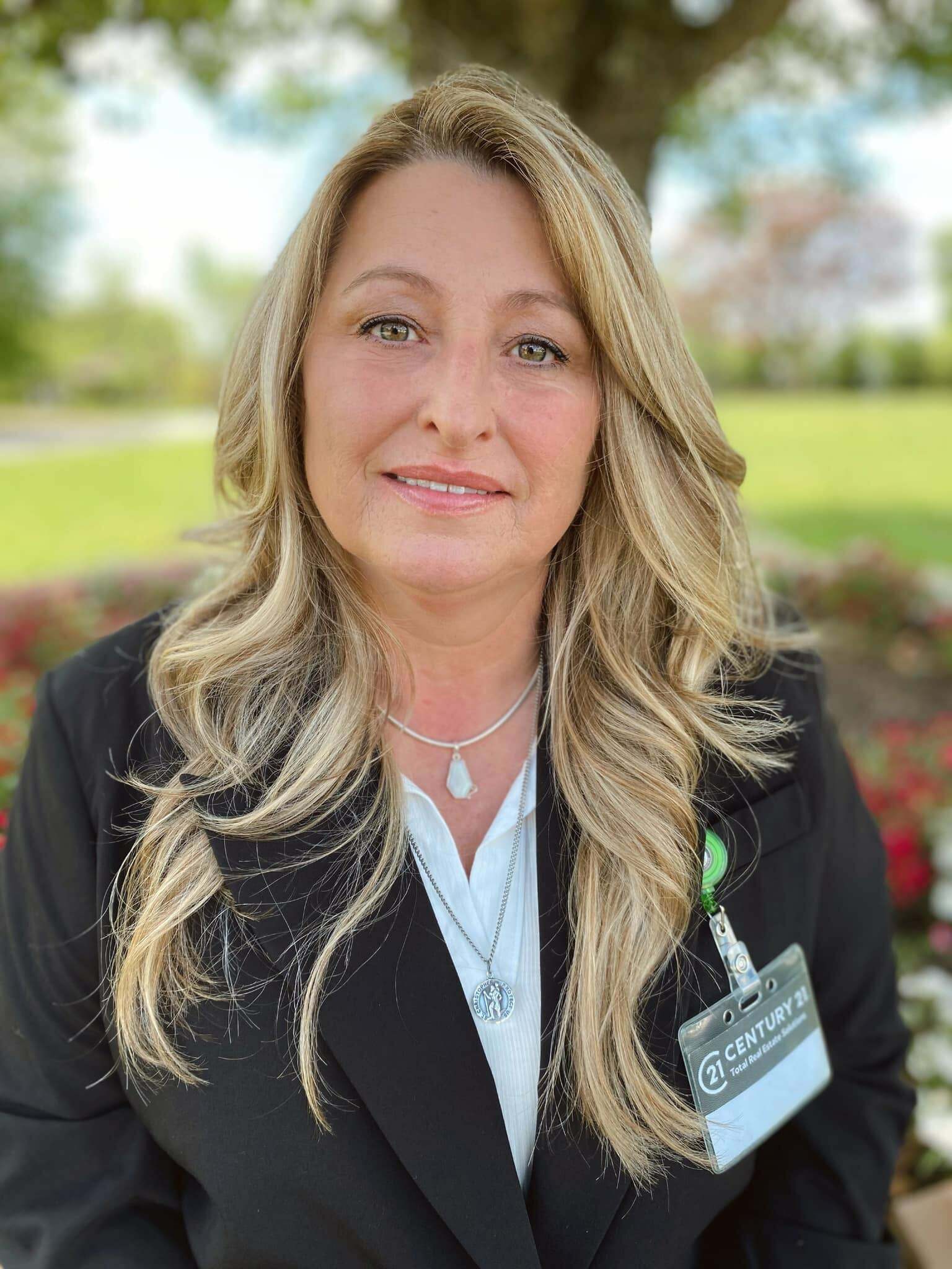 Anna Frye, Real Estate Broker in High Point, Total Real Estate Solutions