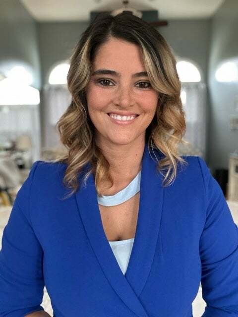 Nichole Montgomery,  in Vienna, Select Properties