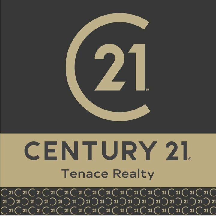 Valerie Gumina,  in Boynton Beach, Tenace Realty