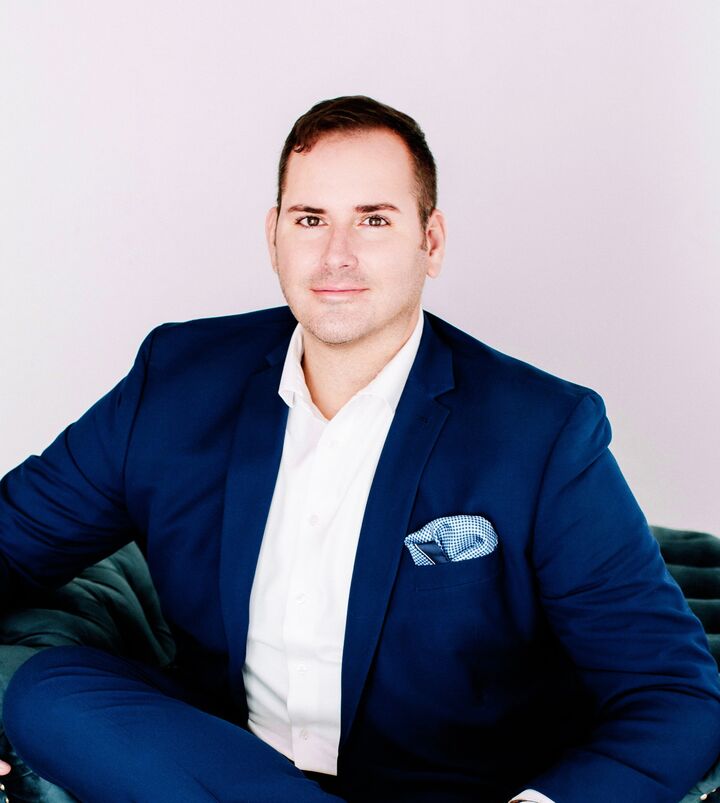 Justin Higer, Real Estate Salesperson in Valparaiso, Circle