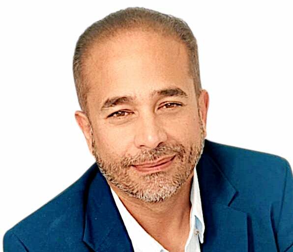 George Perez,  in Miami, Home Lovers Realty