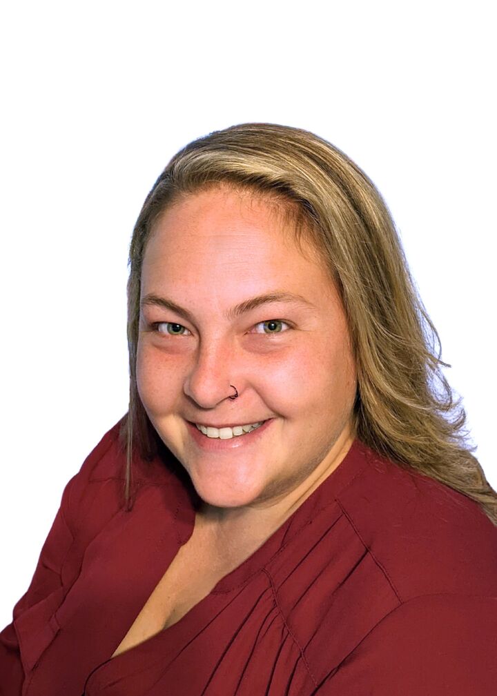 Rachel Linebaugh, Real Estate Salesperson in Willits, Mendo Realty