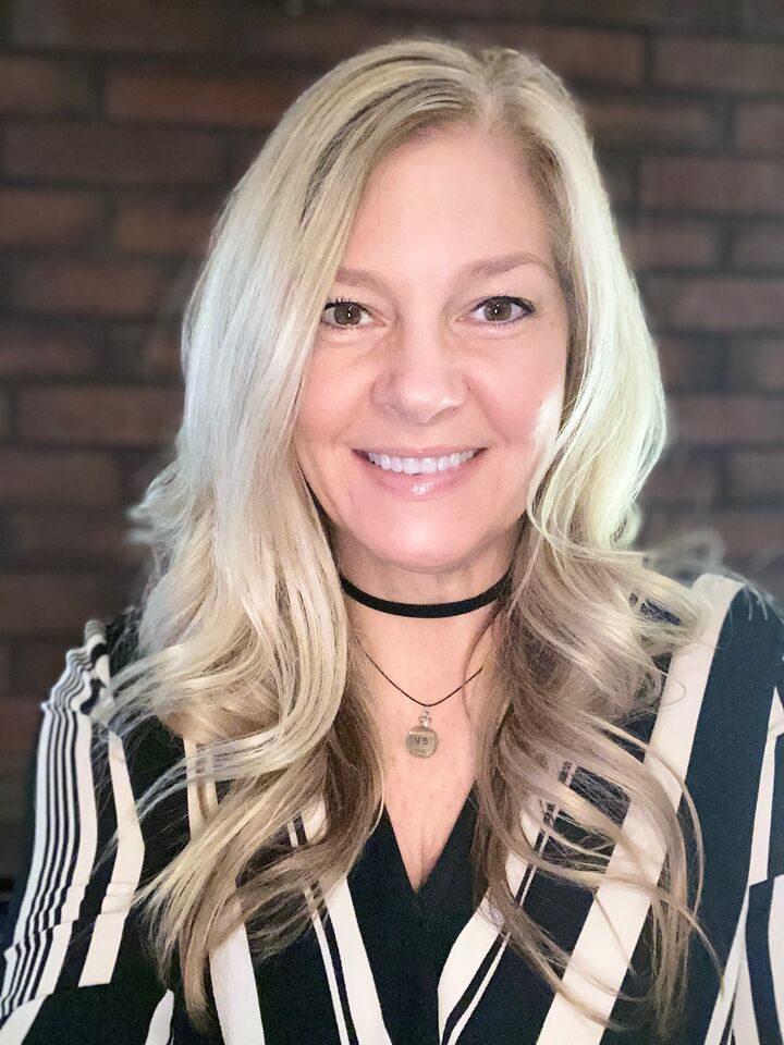 Shari Walgren, Real Estate Salesperson in Lake Havasu City, Americana