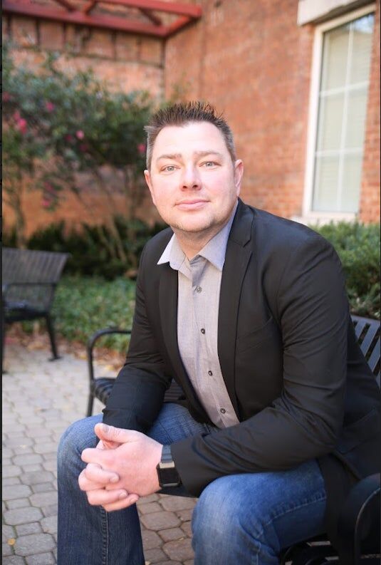 Dominick Markisello, Real Estate Salesperson in Locust Grove, North East
