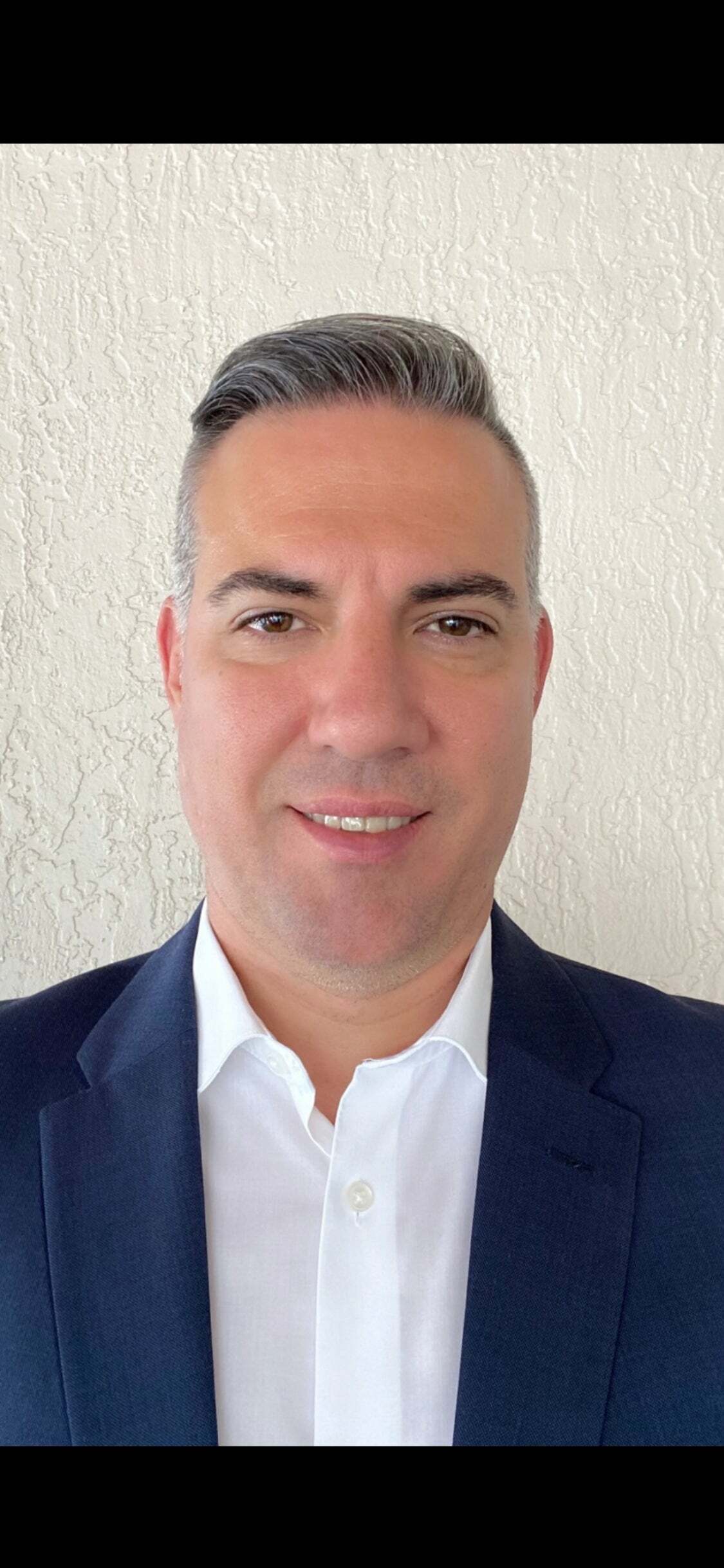 Daniel Pereira, Real Estate Salesperson in Orlando, Carioti