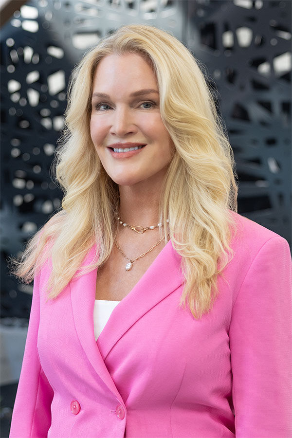 Carol Dorian, Realtor® in Sacramento, Windermere