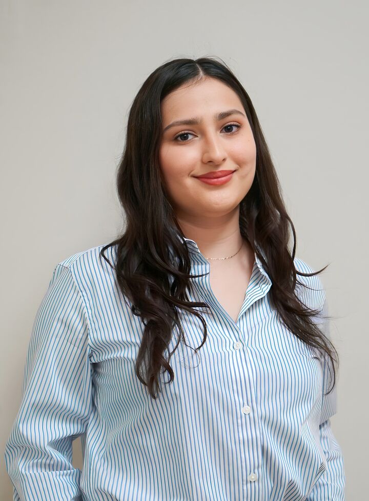 Viviana Castellanos, Real Estate Salesperson in Rancho Cucamonga, PrimeTime Realtors