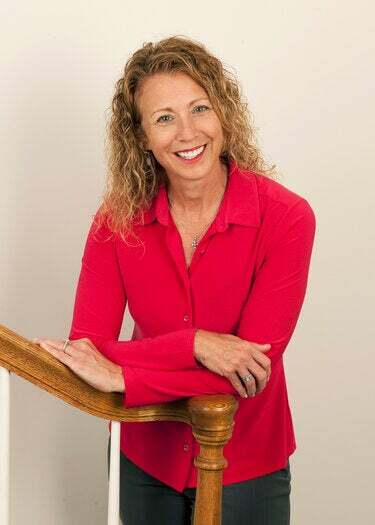Diane Dabrowski, Real Estate Broker/Real Estate Salesperson in Charlton, ERA Key Realty Services