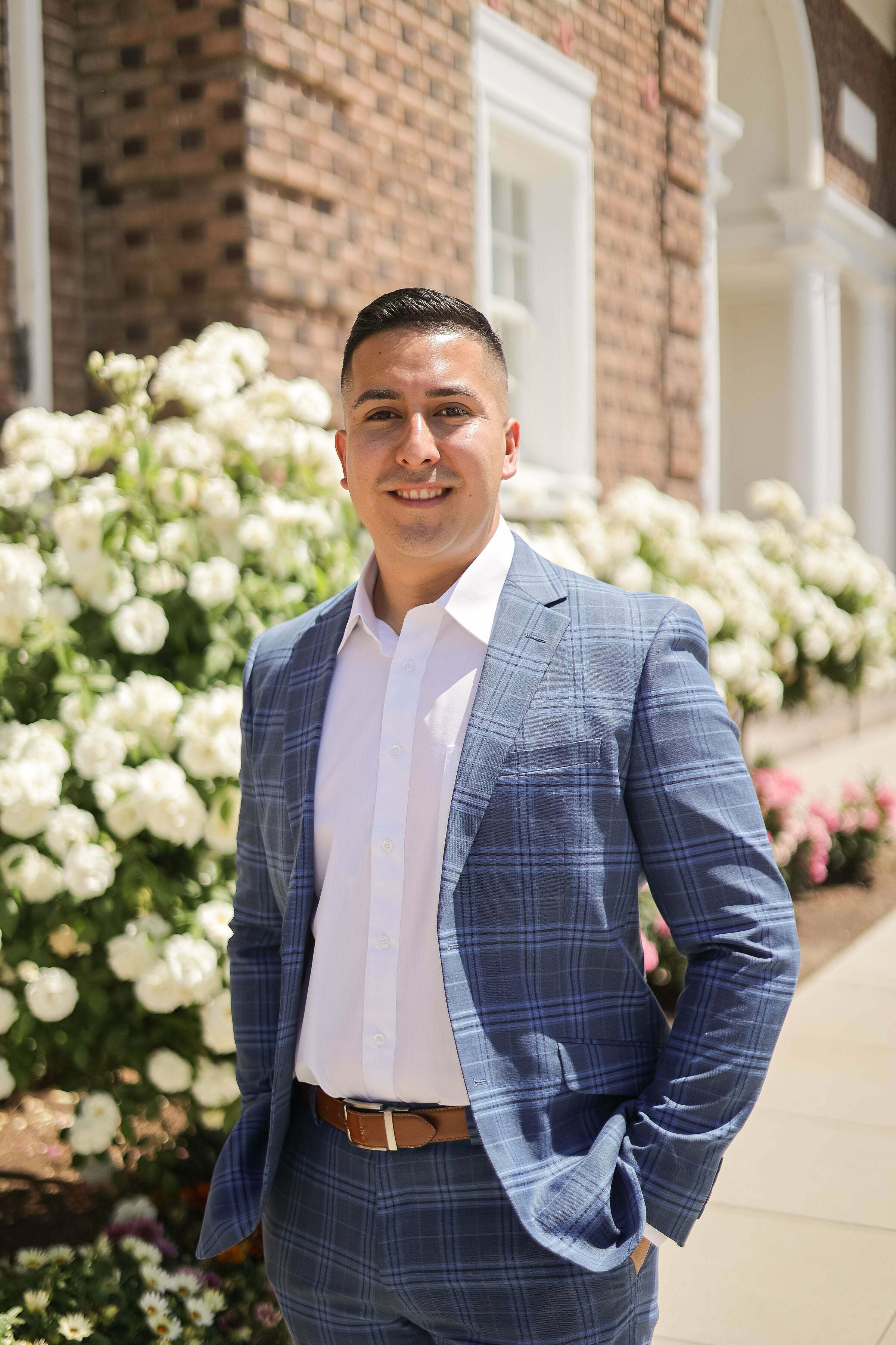 Adrian Zuniga, Real Estate Salesperson in Bakersfield, Jordan-Link