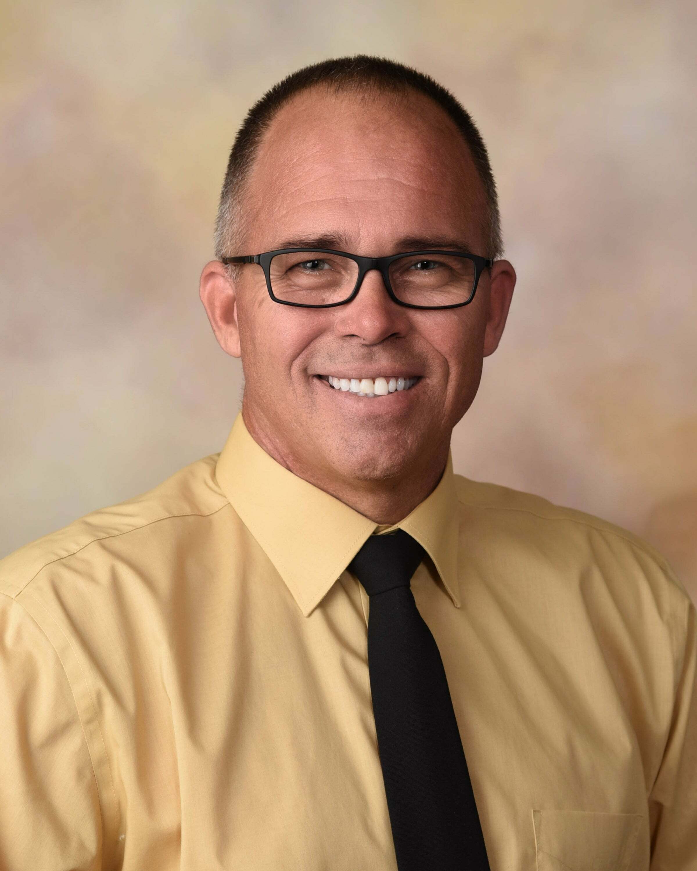 Larry Harper, Real Estate Broker in Hanford, Jordan-Link