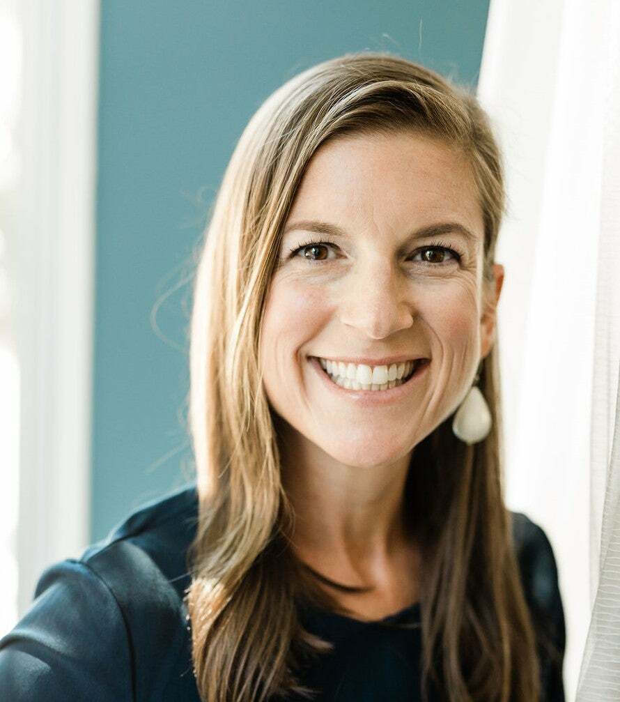 Julie Oates, Real Estate Broker in Winston Salem, ERA Live Moore