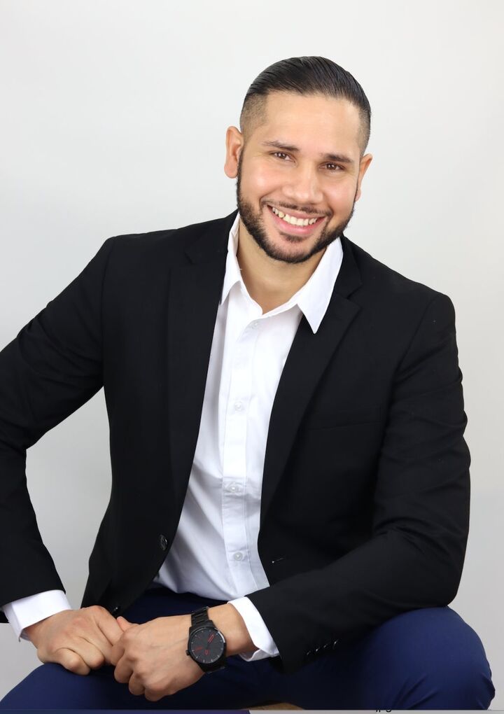 Charbel Cerda Hidalgo, Real Estate Salesperson in Moriches, M&D Good Life