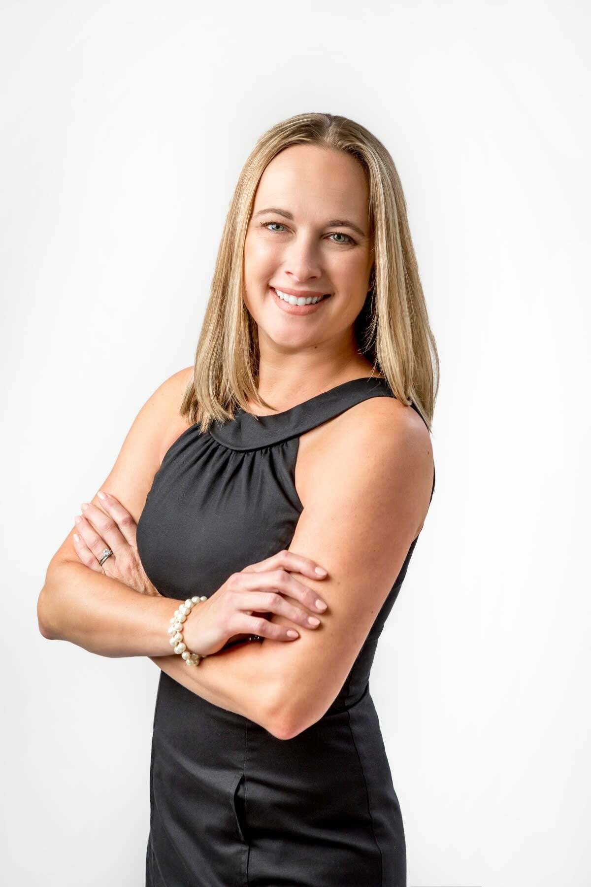 Caroline Weiss, Real Estate Salesperson in Tallahassee, Hartung