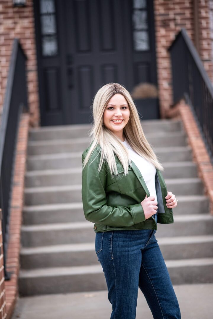 Mikayla Melton, Real Estate Salesperson in Bentonville, Journey