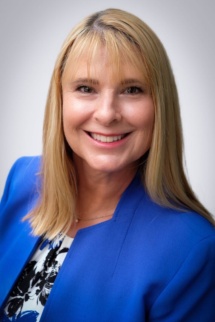 CINDY LANDOLT, Real Estate Salesperson in Savannah, Solomon Properties