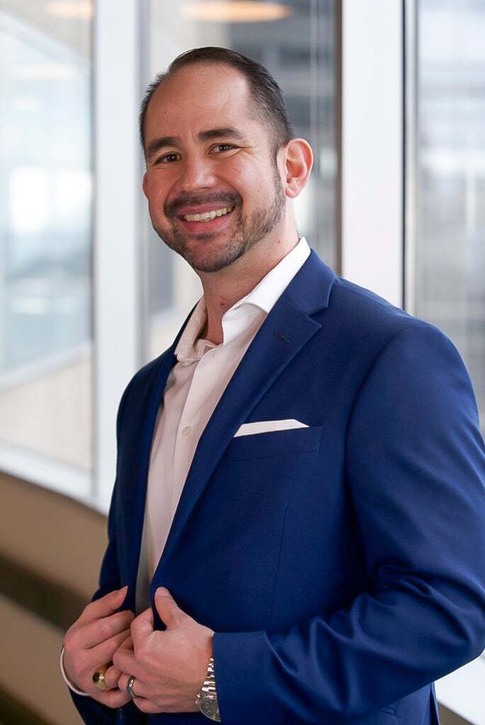 Charles Dizon, Real Estate Broker in Lynnwood, Real Estate Center