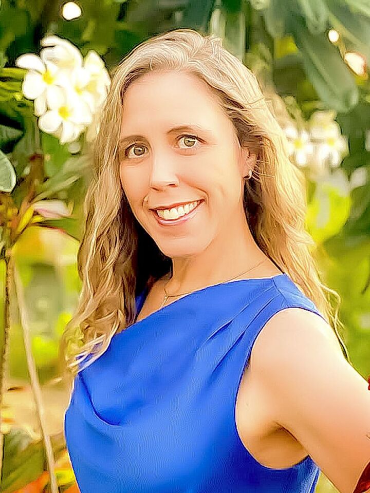 Wendy Dela Cruz, Real Estate Salesperson in Kamuela, Pacific Properties