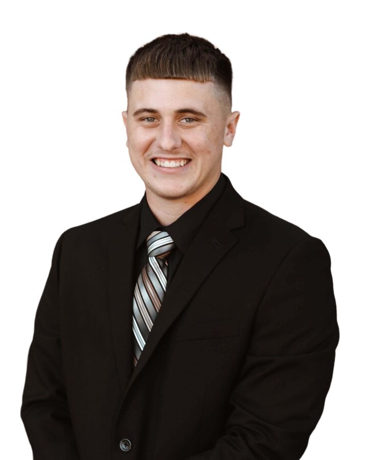 Christopher Cardalico,  in Saint Petersburg, Wolf's Crossing Realty