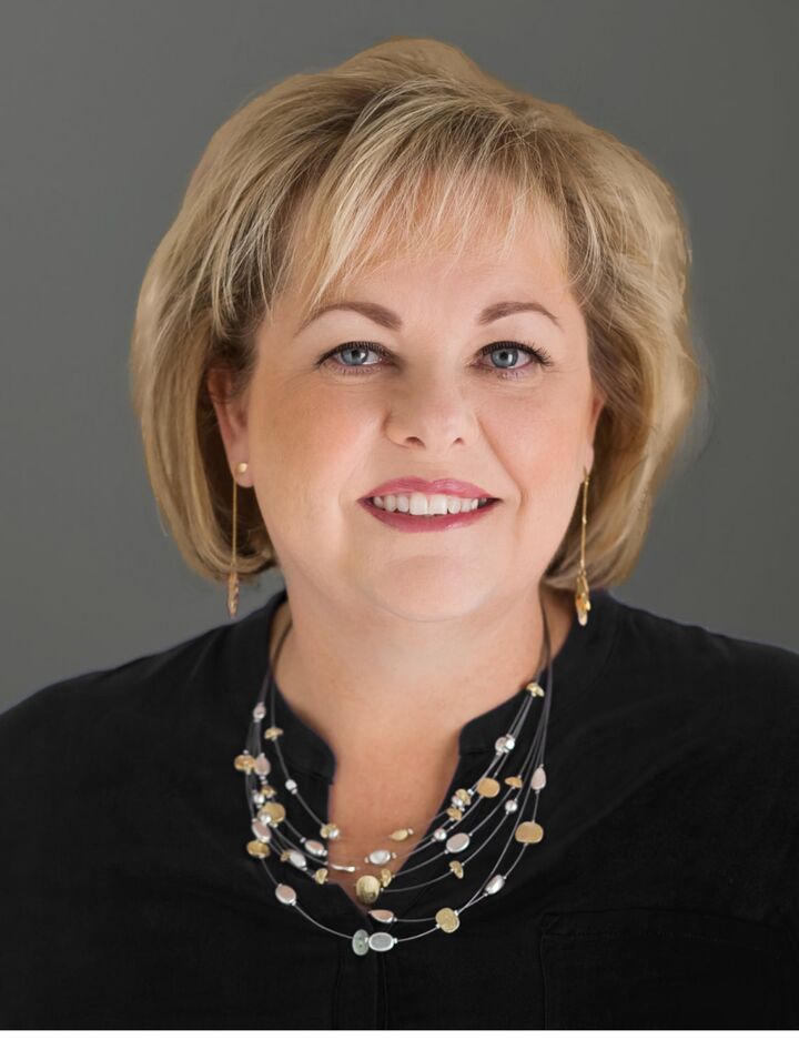 Liz Hunter, Real Estate Salesperson in Roseville, Reliance Partners