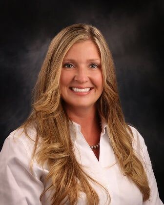 Katharine Sinclair, Real Estate Salesperson in Oakdale, Select Real Estate, Inc.