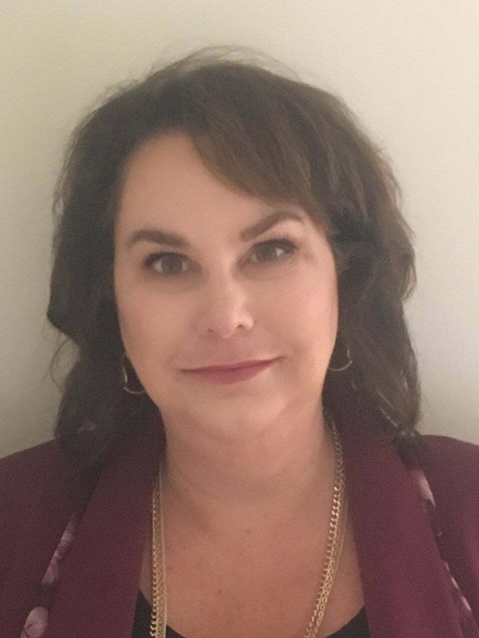 Holly Mullins, Real Estate Salesperson in Frankfort, Simpson & Associates