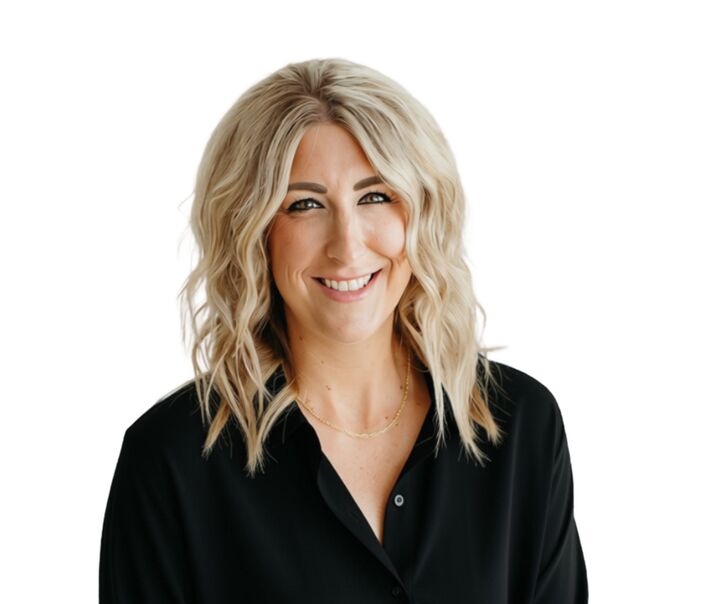 Mallori Hoffert, Real Estate Salesperson in Sioux City, ProLink
