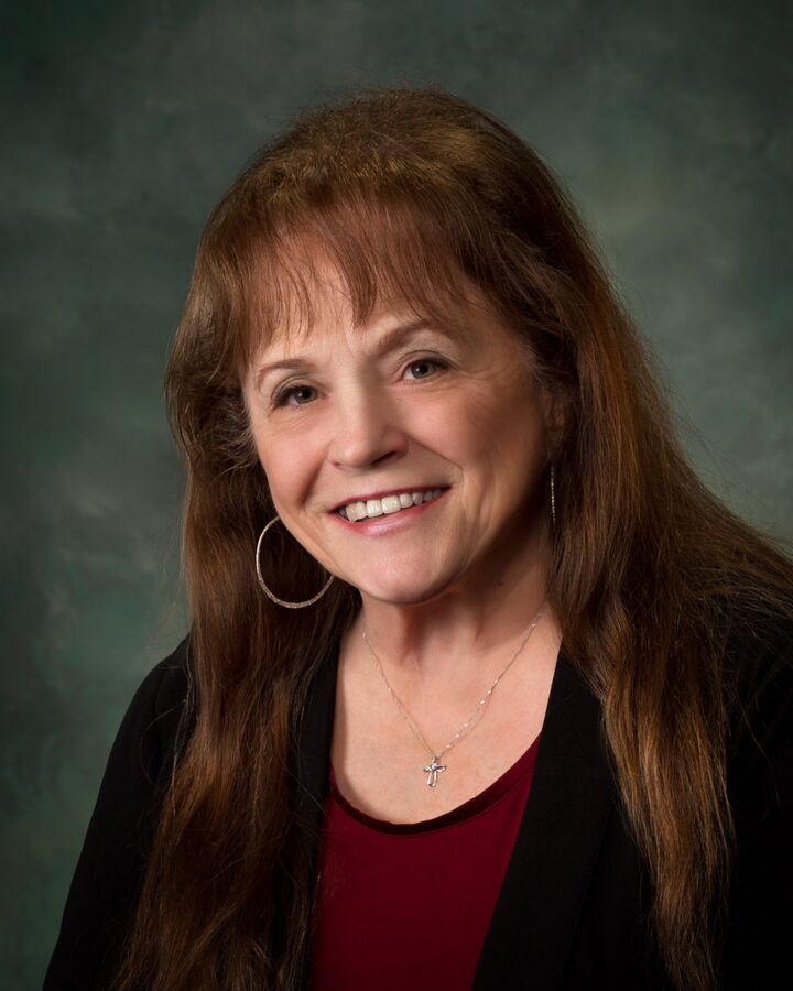 Shirley Pettigrew, Associate Real Estate Broker in Gillette, ERA Priority Real Estate