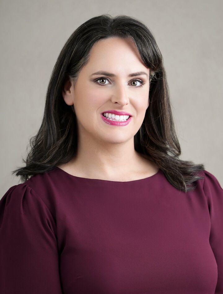 Crystal Schwartz, Real Estate Broker in Lakewood Ranch, Atchley Properties