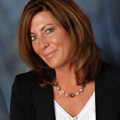 Kristi Venezia, Real Estate Salesperson in Collegeville, Hearthside