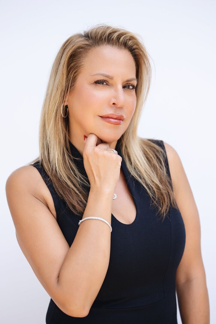 Leila Marulanda, Real Estate Salesperson in Aventura, First Service Realty ERA Powered