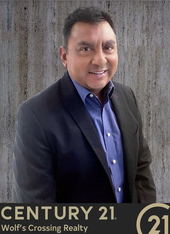 Alberto Meneces, Real Estate Salesperson in Saint Cloud, Wolf's Crossing Realty