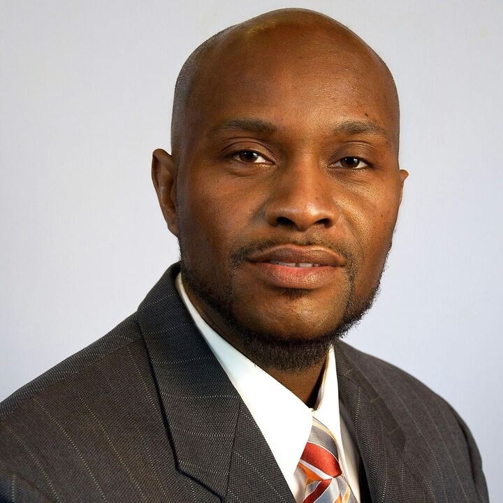 Quincy Jones, Real Estate Salesperson in Battle Creek, Morehart Realty