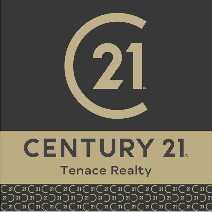 Mariami Vandermeeren,  in Boynton Beach, Tenace Realty