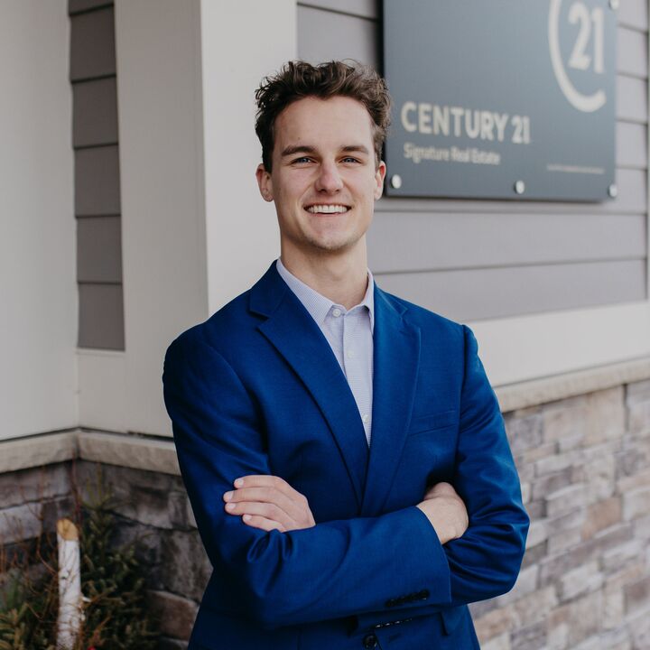Caleb Bodin, Real Estate Salesperson in Coralville, Signature Real Estate