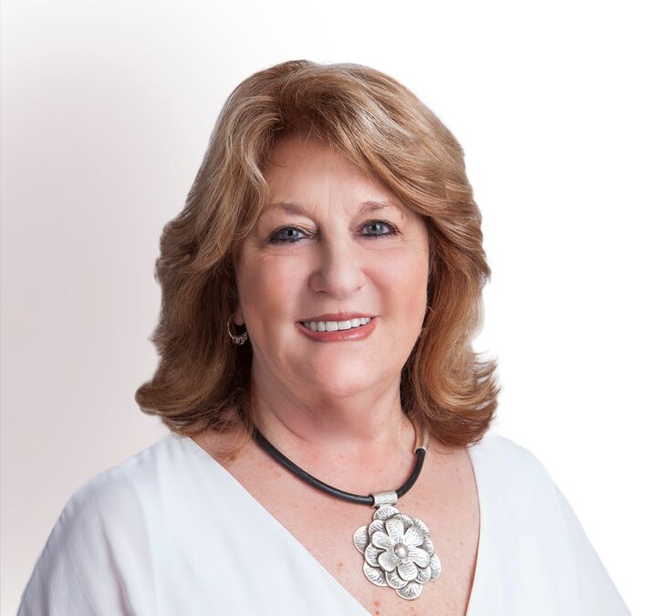 Anne Saraceno,  in Woodbury, Realty Connect